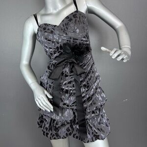 ⭐️ Le Chateau Vintage Y2K Grey Leopard Bow Formal Mini Dress